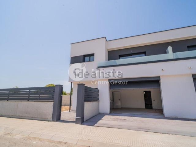 Casa en venta en Pla d'Urgell, Catalunya