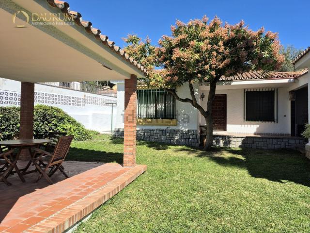 Casa en venta en Este, Málaga-Costa del Sol