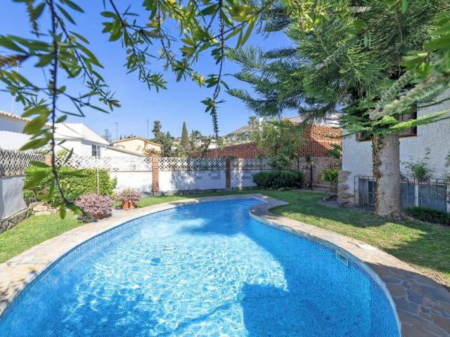 Casa en venta en Málaga, Miraflores del Palo