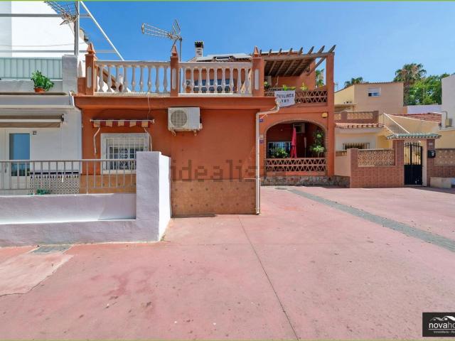 Casa en venta en Este, Málaga-Costa del Sol