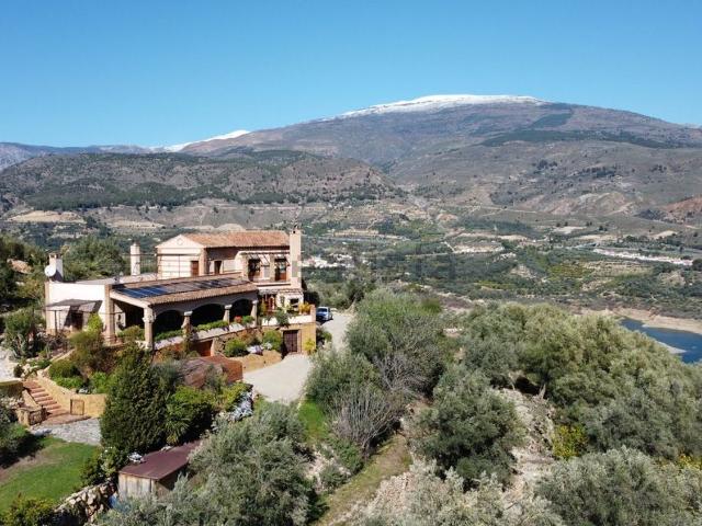 Casa en venta en El Pinar, Pinos del Valle
