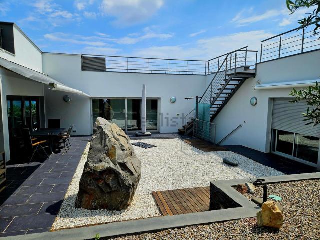Casa en venta en Alt Empordà, Catalunya