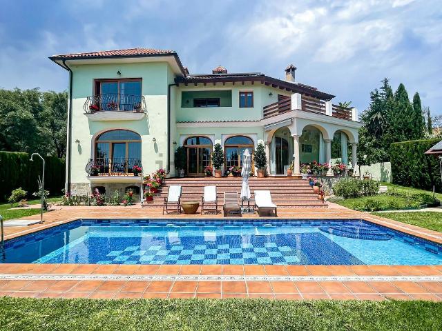 Casa en venta en Marbella, El Rosario