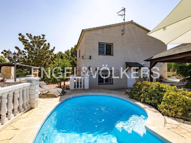 Casa en venta en Baix Penedès, Catalunya