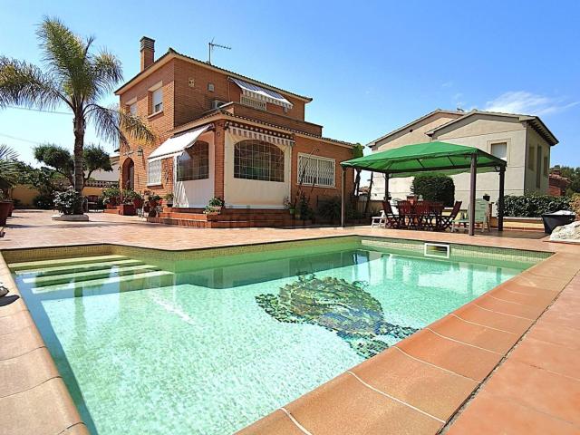 Casa en venta en Baix Penedès, Catalunya