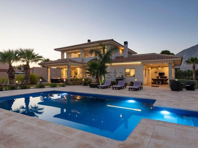 Casa en venta en Elche, Torrellano