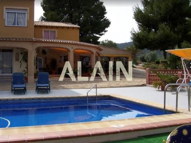 Casa en venta en Jubalcoi, el Baix Vinalopó