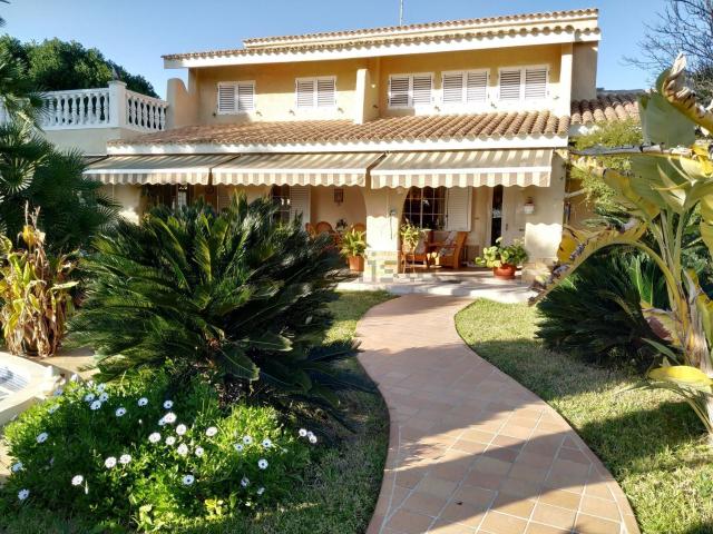 Casa en venta en Jubalcoi, el Baix Vinalopó