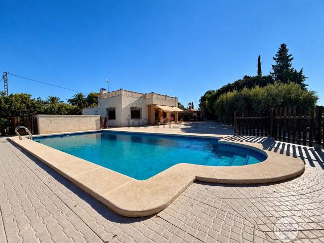 Casa en venta en les Cases de Ferrandes, Elx / Elche