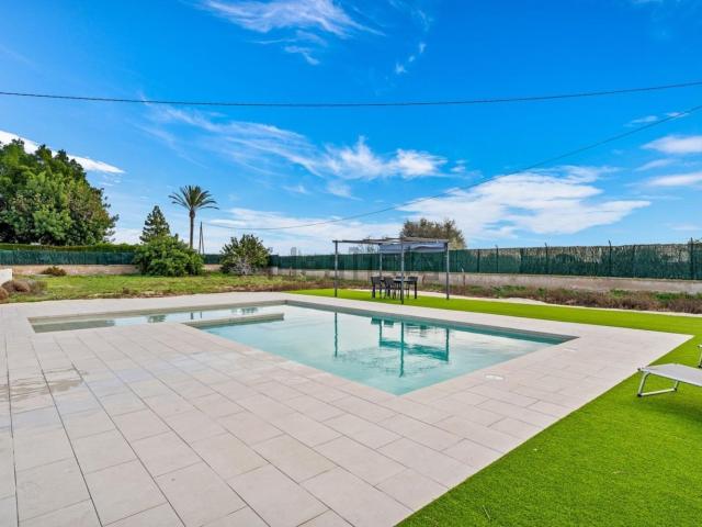 Casa en venta en el Baix Vinalopó, Valencia
