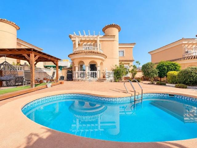 Casa en venta en la Marina, el Baix Vinalopó