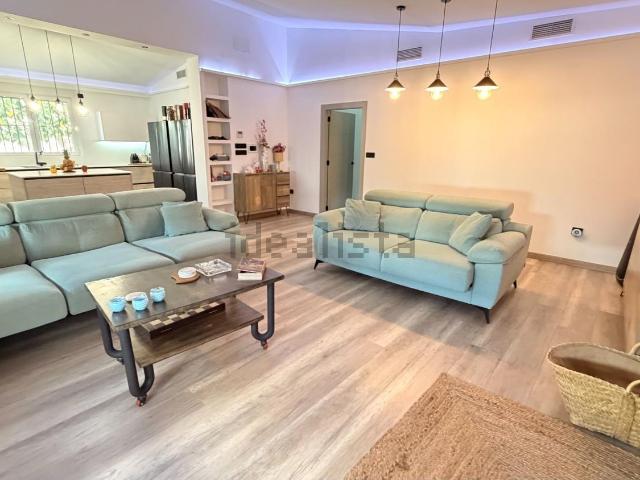Casa en venta en Perleta, el Baix Vinalopó