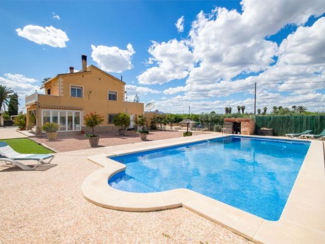 Casa en venta en la Foia, el Baix Vinalopó