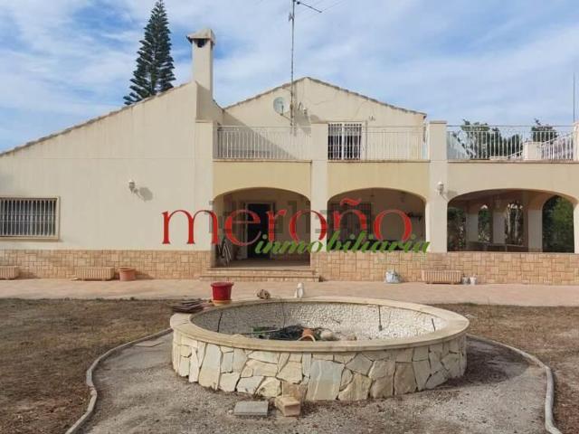 Casa en alquiler en Algorós, el Baix Vinalopó