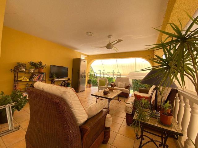 Casa en venta en Atzavares, el Baix Vinalopó