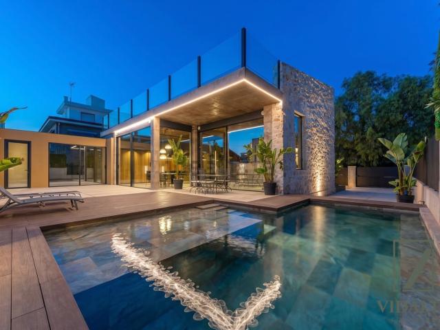 Casa en venta en Barrio San Francisco de Sales, Elda