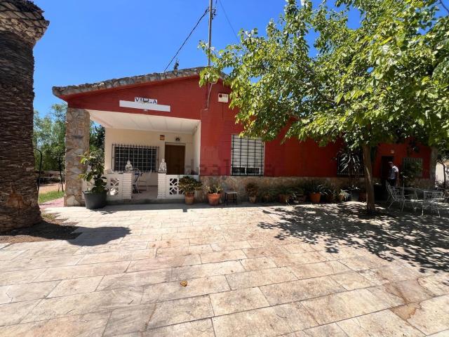 Casa en alquiler en Molinos de Félix, el Vinalopó Mitjà / El Vinalopó Medio