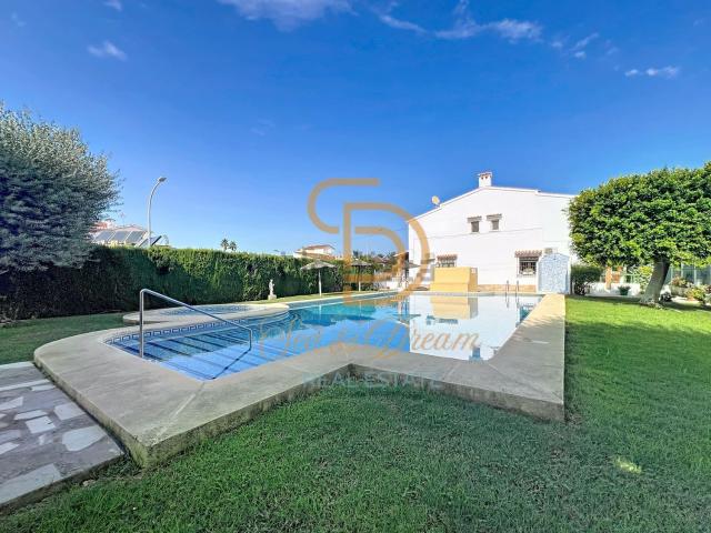 Casa en alquiler en els Poblets, la Marina Alta