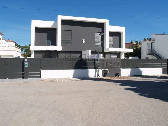 Casa en venta en Empuriabrava i entorn, Castelló d'Empúries