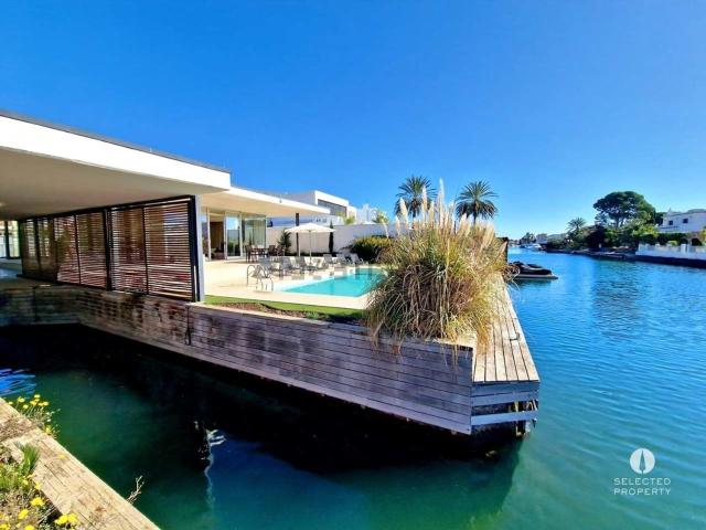 Casa en venta en Castelló D'empúries, Girona