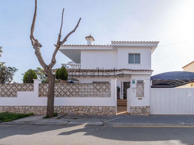 Casa en venta en Castelló D'empúries, Girona