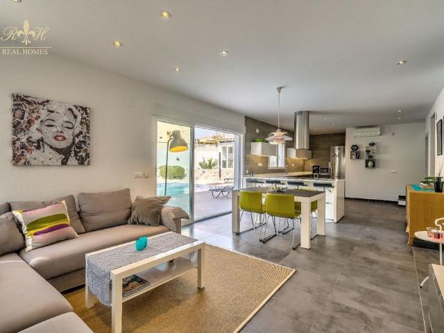 Casa en alquiler en Urbanització Escandinàvia, la Marina Baixa