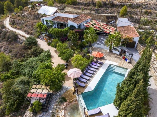 Villa en alquiler en Benissa
