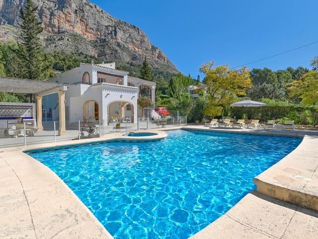 Chalet en alquiler en Jávea