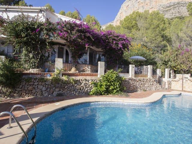 Villa en alquiler en Jávea