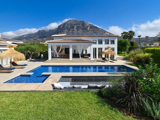 Villa en alquiler en Jávea