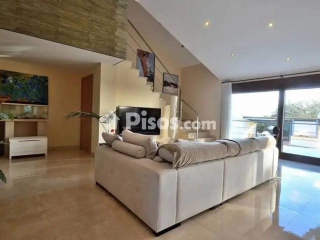 Casa en alquiler en Distrito 4, Albacete