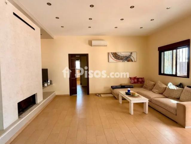 Casa en alquiler en Oliveros, Almería