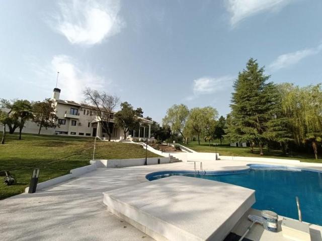 Chalet en alquiler en Alcobendas, Madrid