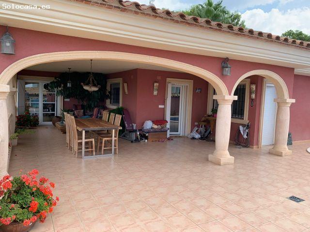 Casa en alquiler en Altea