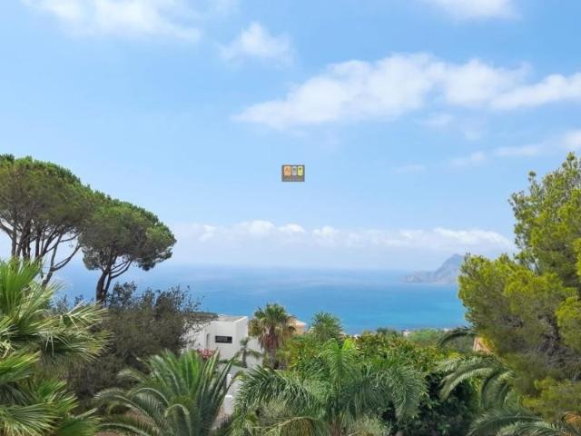 Villa en alquiler en Altea