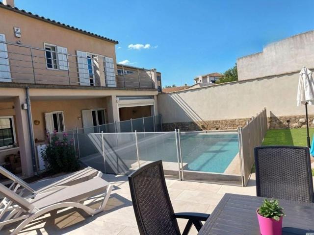 Villa en alquiler en Ariany