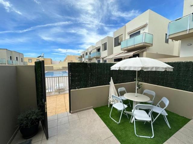 Villa en alquiler en Arona, Las Rosas