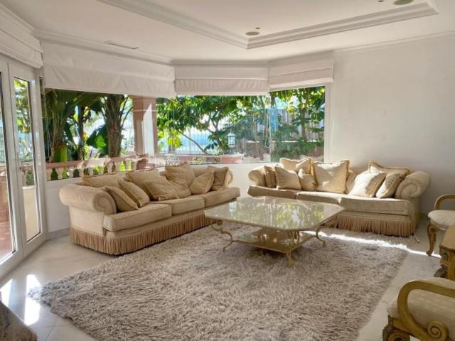 Villa en alquiler en Benahavís, Val de Guadalmina