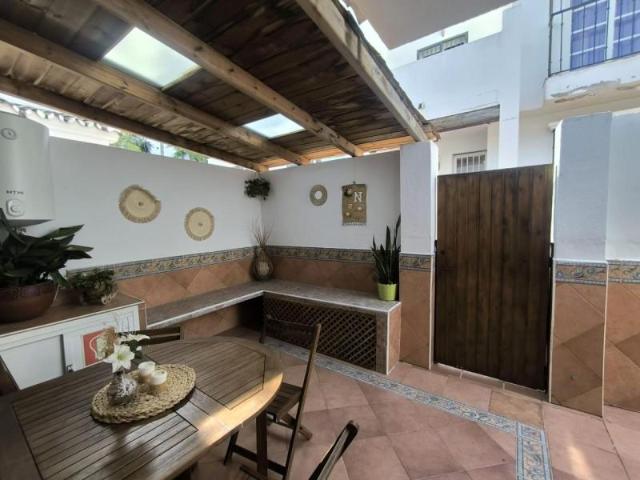 Chalet en alquiler en Torrequebrada, Costa del Sol Occidental