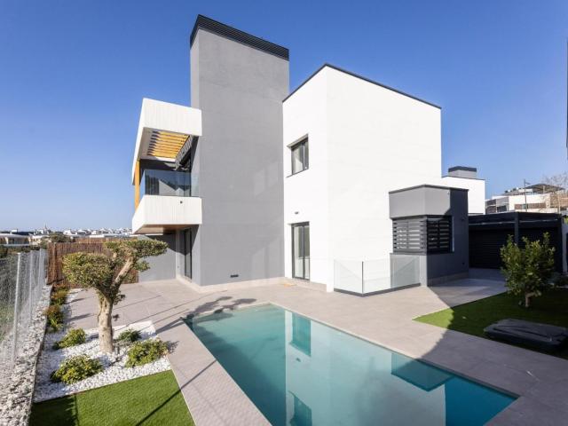 Chalet en alquiler en Boadilla Del Monte, Madrid