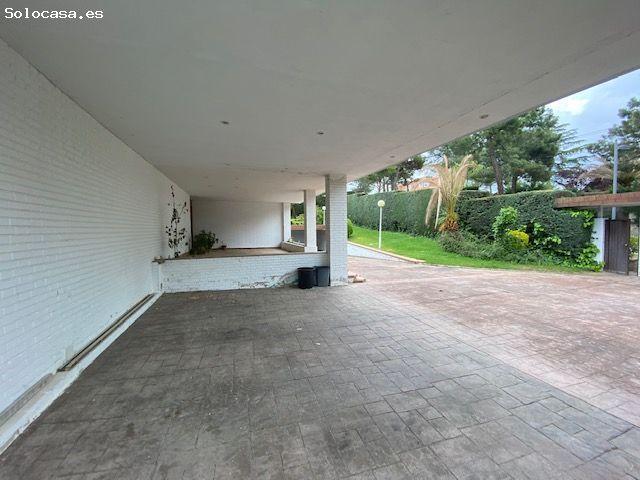 Casa en alquiler en Boadilla Del Monte, Madrid