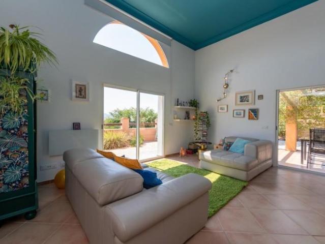 Villa en alquiler en Busot