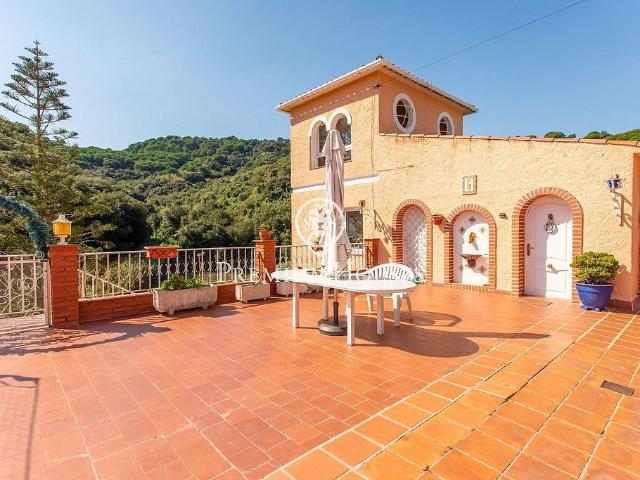 Chalet en alquiler en Calella, Barcelona