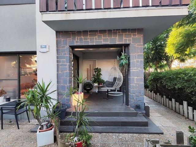 Chalet en alquiler en les Botigues, Castelldefels