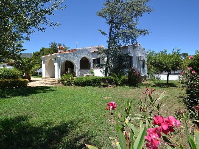 Chalet en alquiler en Via Marina, Mont-roig Del Camp