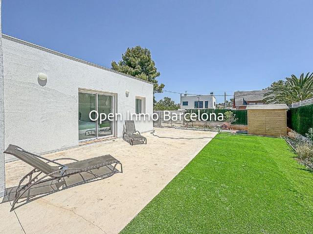 Villa en alquiler en Canyelles