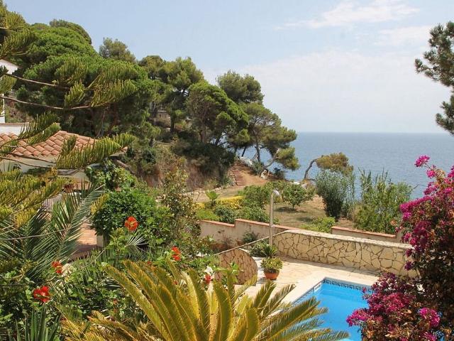 Chalet en alquiler en Font Bandina, Lloret De Mar