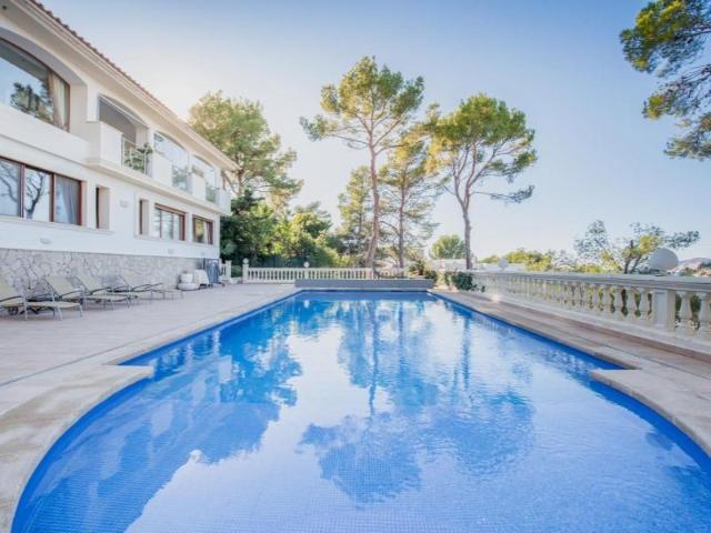 Villa en alquiler en Calvià