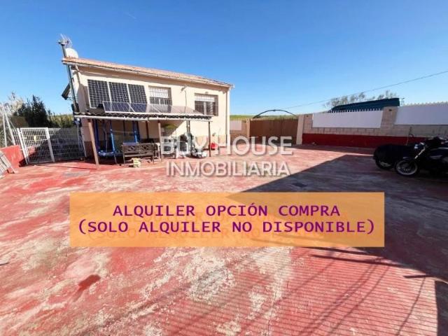 Villa en alquiler en Carranque