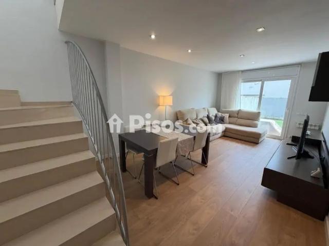 Casa en alquiler en Eixample, Gironès